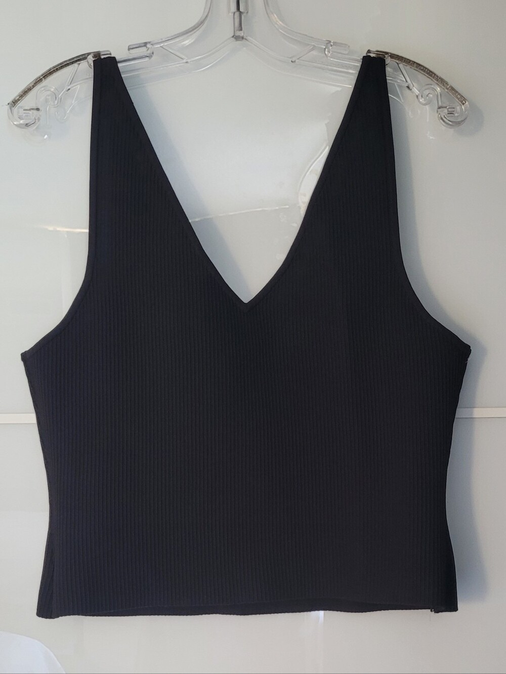 Aritzia Babaton Sculpted Top